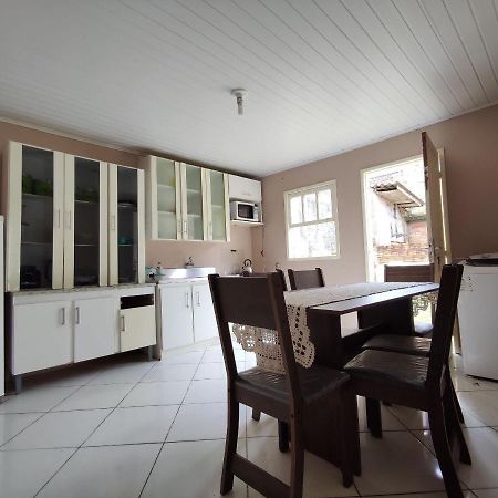 Casa De Fundos Na Praia Da Cal C Ar Torres Kültér fotó